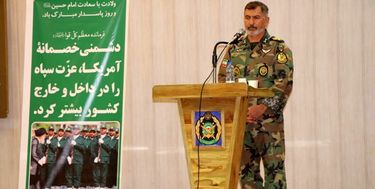 ارتش از پیشرفت سپاه خوشحال می‌شود