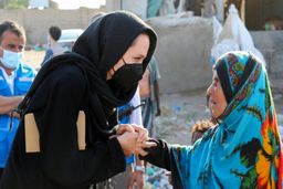 حمایت آنجلینا جولی از جنگ زدگان یمن