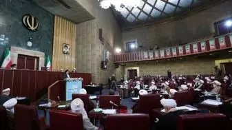 رئیس‌جمهور: دولت در مذاکرات از خطوط قرمز عقب‌نشینی نخواهد کرد