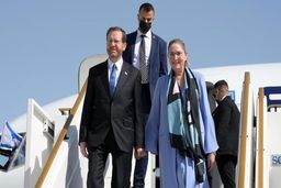 رئیس رژیم صهیونیستی وارد ترکیه شد