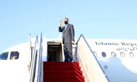 هم جنگ را محکوم می کنیم و هم اِعمال تحریم‌ها علیه ملت ها