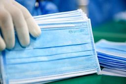 بهترین راهکار مقابله با کرونا،استفاده از ۲ ماسک