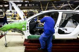 بی کیفیتی خودرو ها ربطی به تحریم ندارد