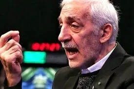 این همه فحشا می‌شود، در همان مشهدی که زنان را راه ندادند استادیوم