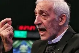 این همه فحشا می‌شود، در همان مشهدی که زنان را راه ندادند استادیوم
