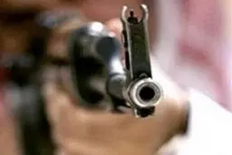 زن یاسوجی در آشپزخانه گلوله خورد