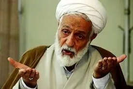 به خاطر لباس ورزشی، زنان در ورزشگاه حضور نیابند!