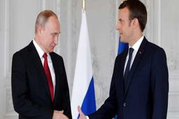 کاخ الیزه: مکرون با پوتین بر سر «تلاش برای دستیابی به آتش‌بس» به توافق رسید