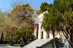 انتقاد سفارت انگلیس از سفارت روسیه در تهران