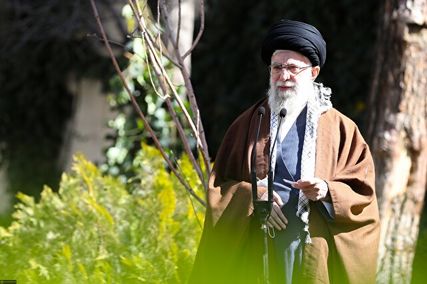 تخریب جنگل‌ها و محیط زیست و پوشش‌های گیاهی تخریب منافع ملی است