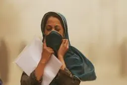 وزش باد شدید و گردوخاک در تهران/کاهش نسبی دما تا سه‌شنبه