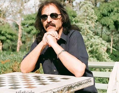 علت انتشار آلبوم کوروش یغمایی در آمریکا چیست