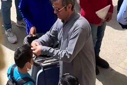 علی بهادری جهرمی: مدیرو معاون مدرسه استعفادادند/و متخلف به هیات رسیدگی تخلفات اداری معرفی شد