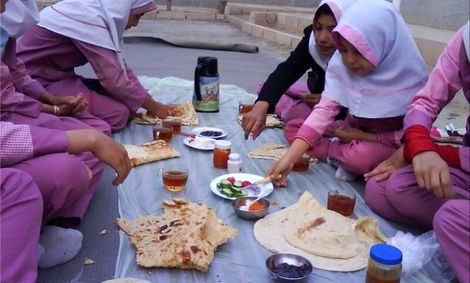 طرح تغذیه پاک از مهرماه برای ۴ میلیون دانش‌آموز اجرایی می‌شود