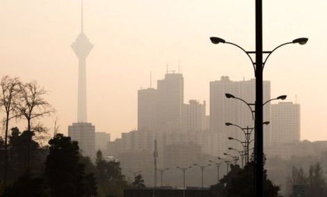 هوای تهران ناسالم است/ پیش بینی رگبار و وزش باد نسبتا شدید