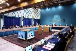 دانشگاهیان برای مسائل مهم کشور راهکار ارائه دهند