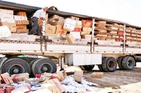 برخورد شدید پلیس با محتکران کالاهای اساسی