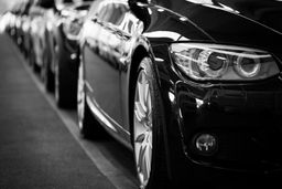 تبعات واردات خودرو به کشور