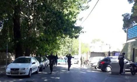 گروگان گیری در اداره اموال تملیکی ایلام