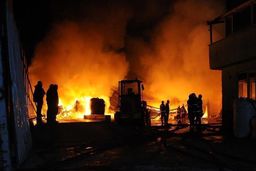 وقوع انفجار در کارخانجات منطقه پارچین تهران