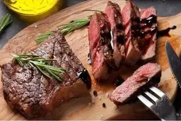 افراد از مصرف جگر و گوشت آبدار پرهیز کنند