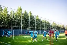 ملی‌پوشان استقلال مسافر قطر شدند