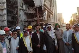 قدردانی شیوخ و سران طوایف عرب آبادان از گروه های امداد و آواربرداری