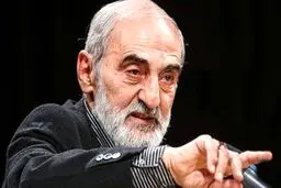 حسین شریعتمداری: مسئولان از ورود بازرسان آژانس به مراکز حساس نظامی و امنیتی جلوگیری کنند