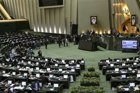 بررسی طرح تغییر ساعت رسمی کشور در دستور امروز مجلس