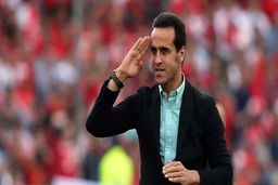 تبریک روز مرد به سبک علی کریمی + عکس