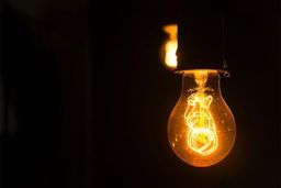 با کسری سه هزار مگاواتی برق مواجه هستیم