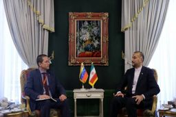 مسیرهمکاری ایران و کاراکاس هموار است