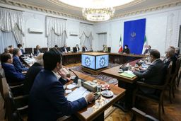 بخش‌های اجرایی با تمام توان برای تقویت منزلت نخبگان بکوشند