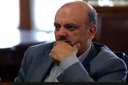 بانکی‌پور به خاطر اظهاراتش از مردم ایران عذرخواهی کند