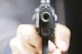 آزدی حمل سلاح در آمریکا منجر به یک کشته و هشت زخمی شد