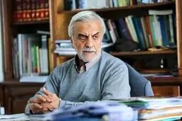 اینکه یک رئیس‌جمهور وعده گرانی بدهد از عجایب است