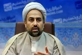 انتقاد تند زائری از مسئولان: زن و بچه مردم را در خیابان به جان هم انداخته‌اید