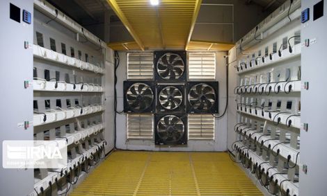 کشف مزرعه غیرمجاز استخراج رمز ارز دیجیتال با بیش از ۶ هزار ماینر در جزیره قشم