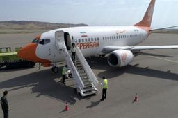 لاستیک هواپیمای پرواز تهران – مشهد پس از فرود ترکید