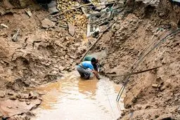 ۹۰نفر قربانی سیلاب