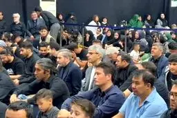 شرکت تیم مذاکره کننده هسته‌ای در مراسم عزاداری تاسوعا در وین