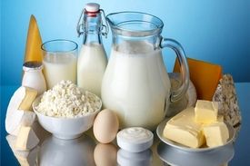 مصرف مواد لبنی در دو سه ماه اخیر به خاطر گرانی، کاهش چشمگیری داشته