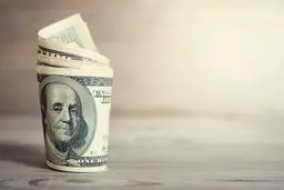 دلار و یورو چند؟
