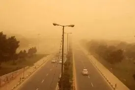 انتقال توده گرد و خاک از عراق به ایران