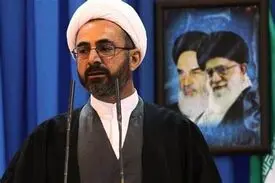 فریب الفاظ زیبای دشمن را نخوریم