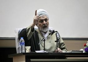 سپاهیان باید بدون ترس دست روی ماشه باشند تا از دستاوردهای انقلاب اسلامی دفاع کنند