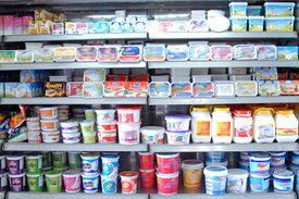 خطر تعطیلی واحدهای تولیدی محلی لبنیات