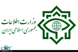 فضای مجازی بلای خانمان سوز است