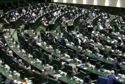 بازنشستگانی که کمتر از ۱۰ سال حق بیمه دارند، حقوق دریافت می‌کنند