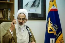 نماینده ولی فقیه در سپاه: همه بلا‌ها را از دست اصلاح طلبان می‌کشیم